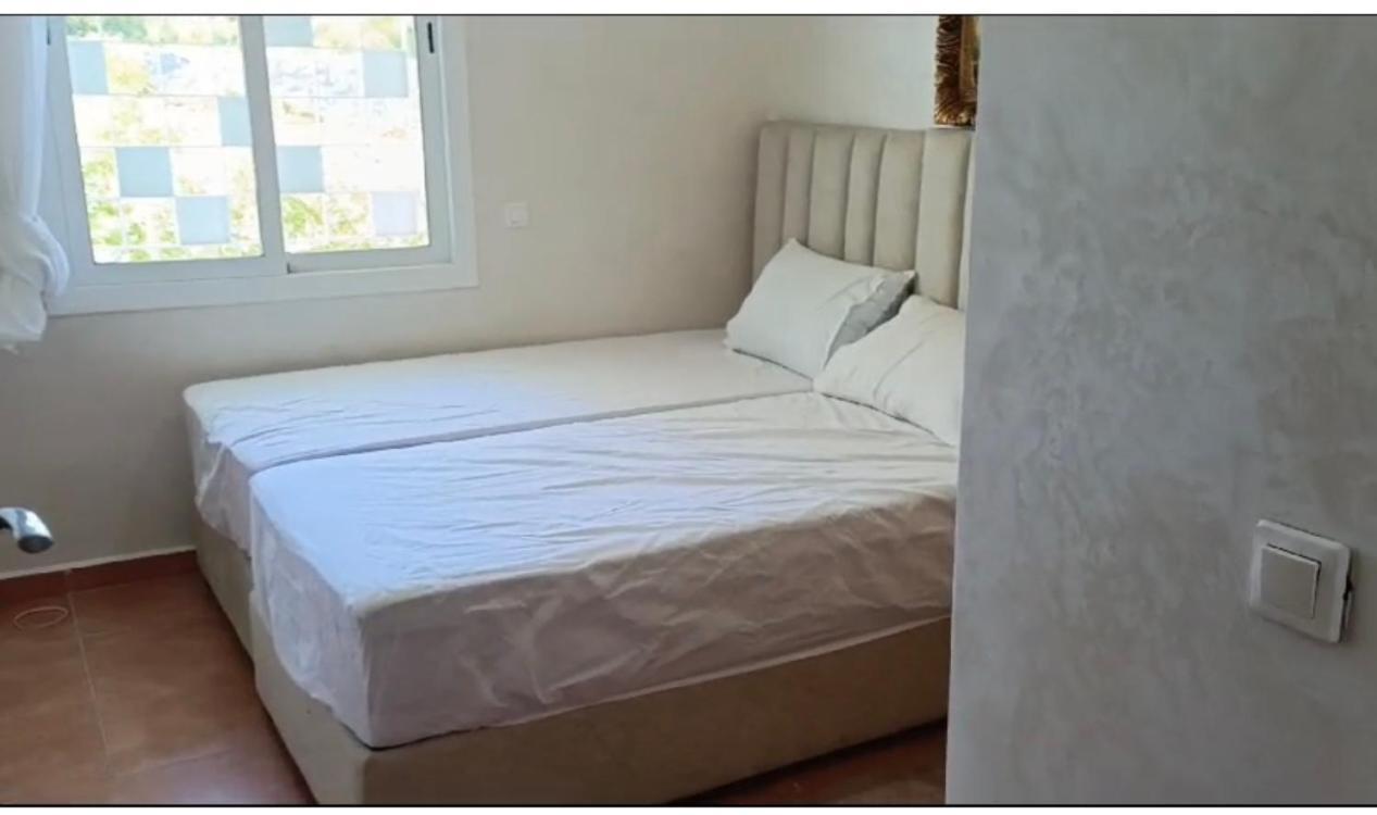 Apartamento Apparemment Fnideq Exterior foto
